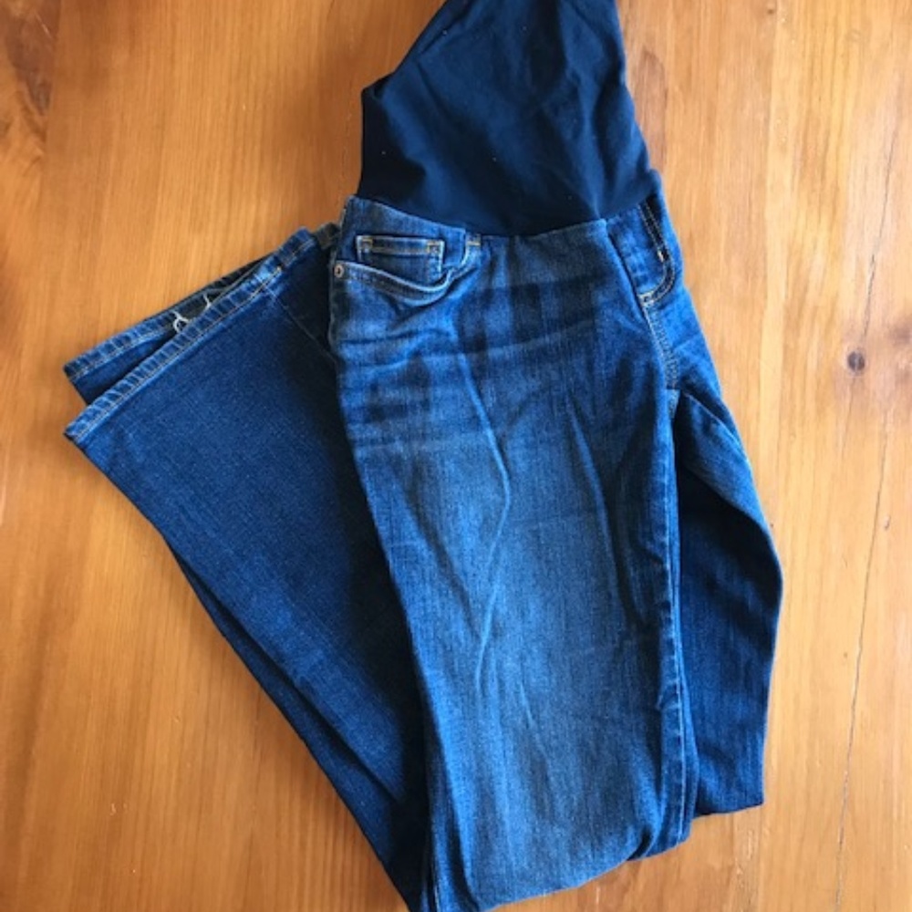 MATERNITY SALE! Maternity Jeans